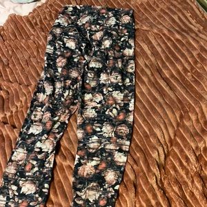 Lulu leggings